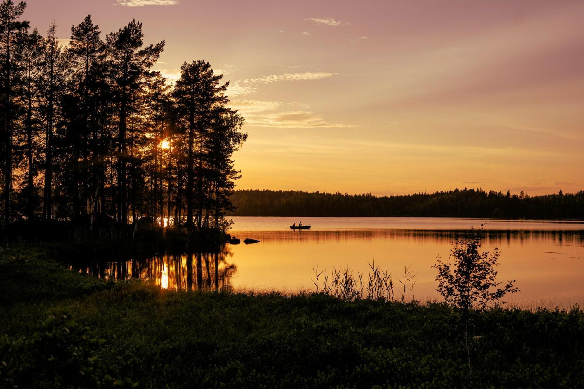 Peaceful Getaway In The Woods W/ Fireplace Asljunga Екстер'єр фото
